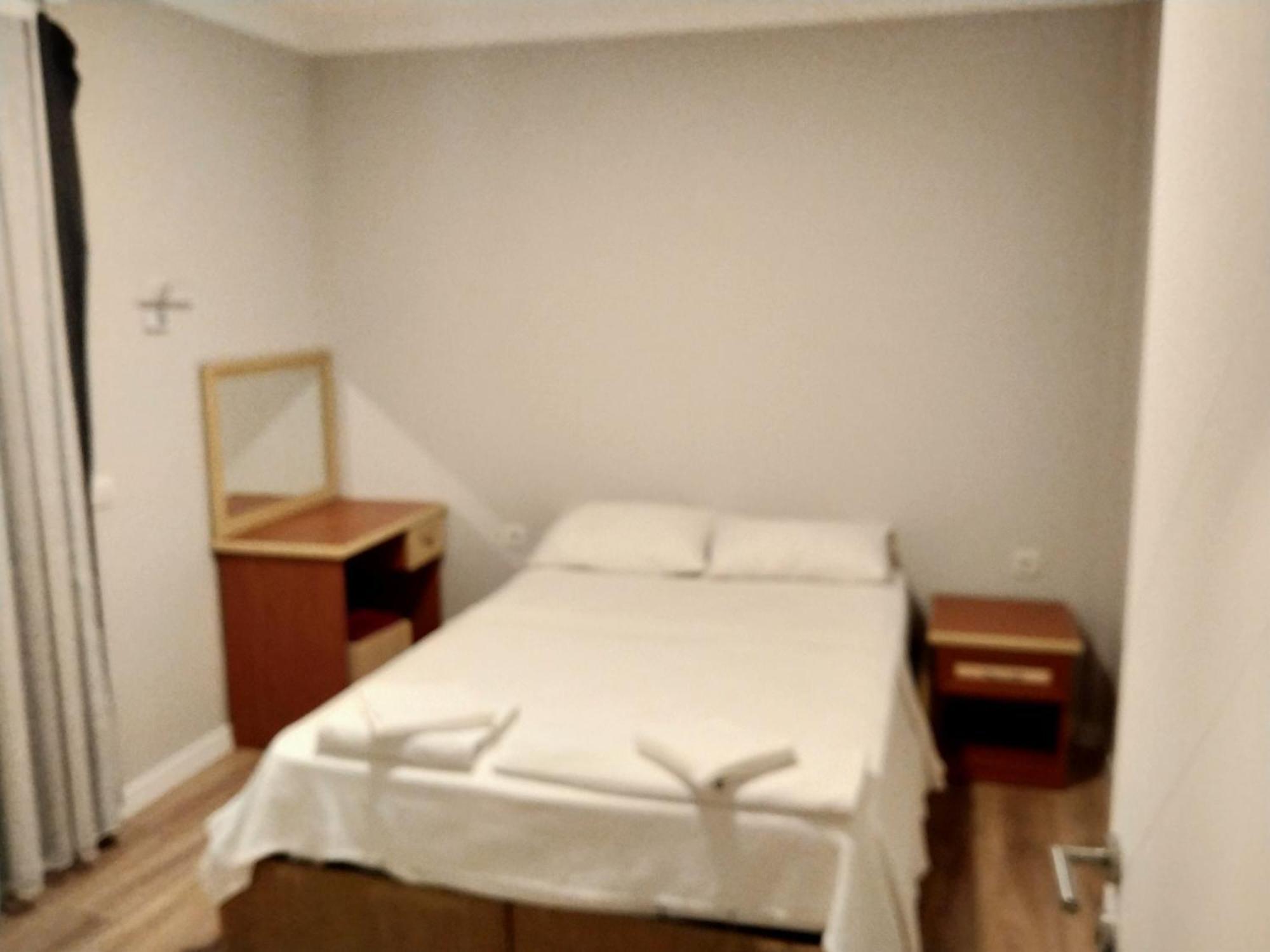 Venues Park Apart Suites Çeşme Kamer foto