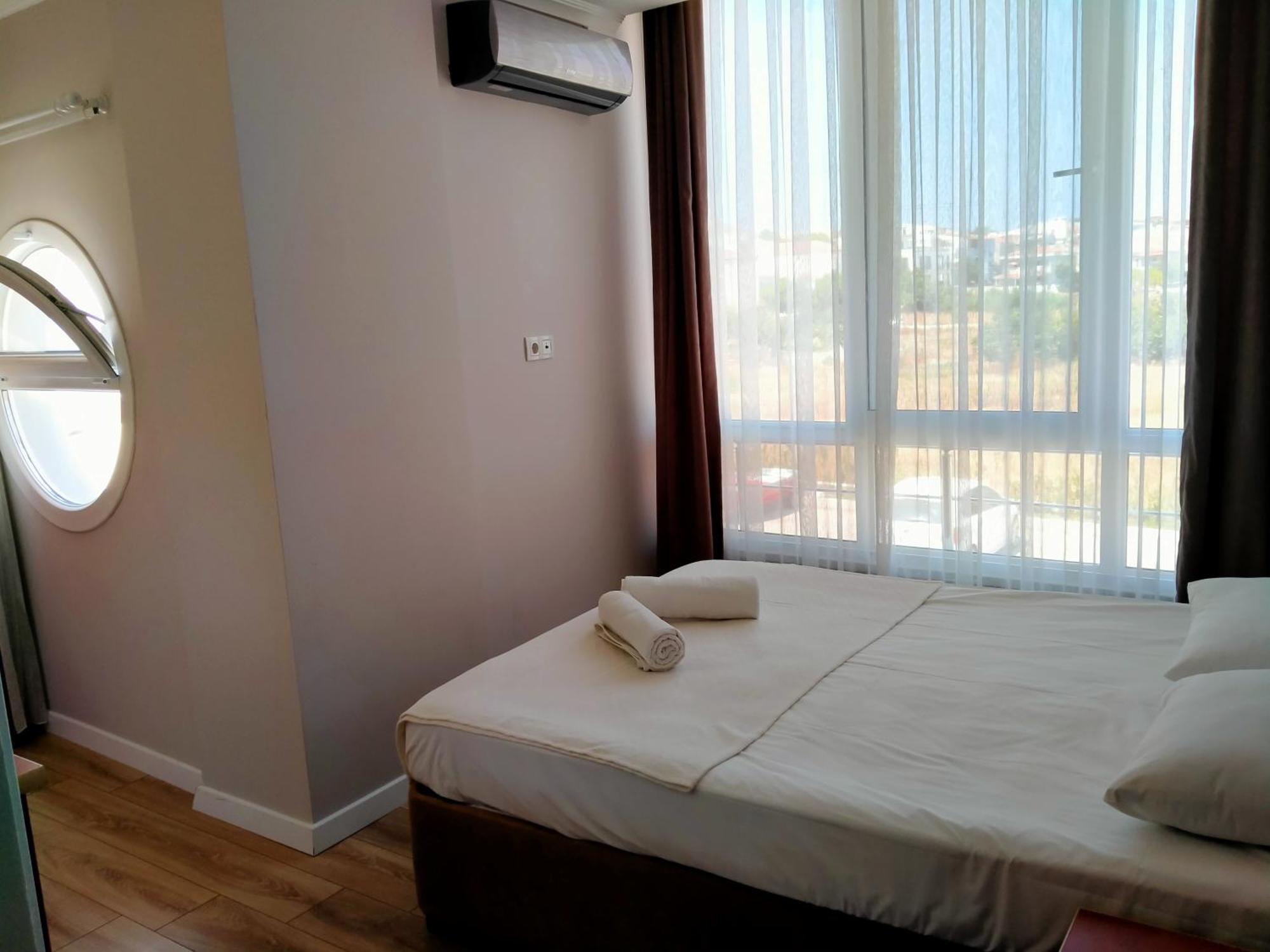 Venues Park Apart Suites Çeşme Buitenkant foto